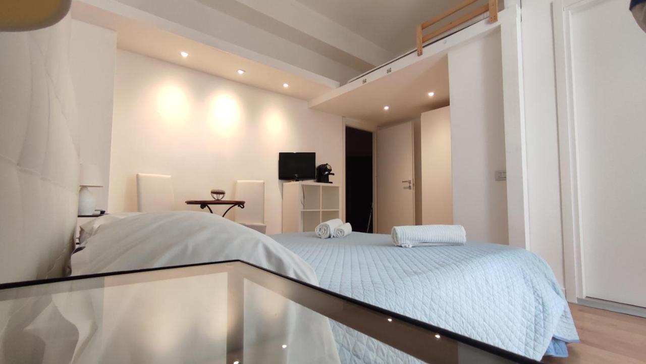 Living Cagliari Bed and Breakfast Εξωτερικό φωτογραφία