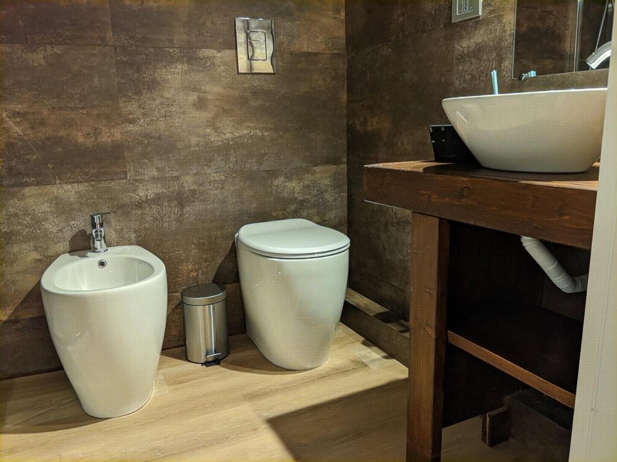 Living Cagliari Bed and Breakfast Εξωτερικό φωτογραφία
