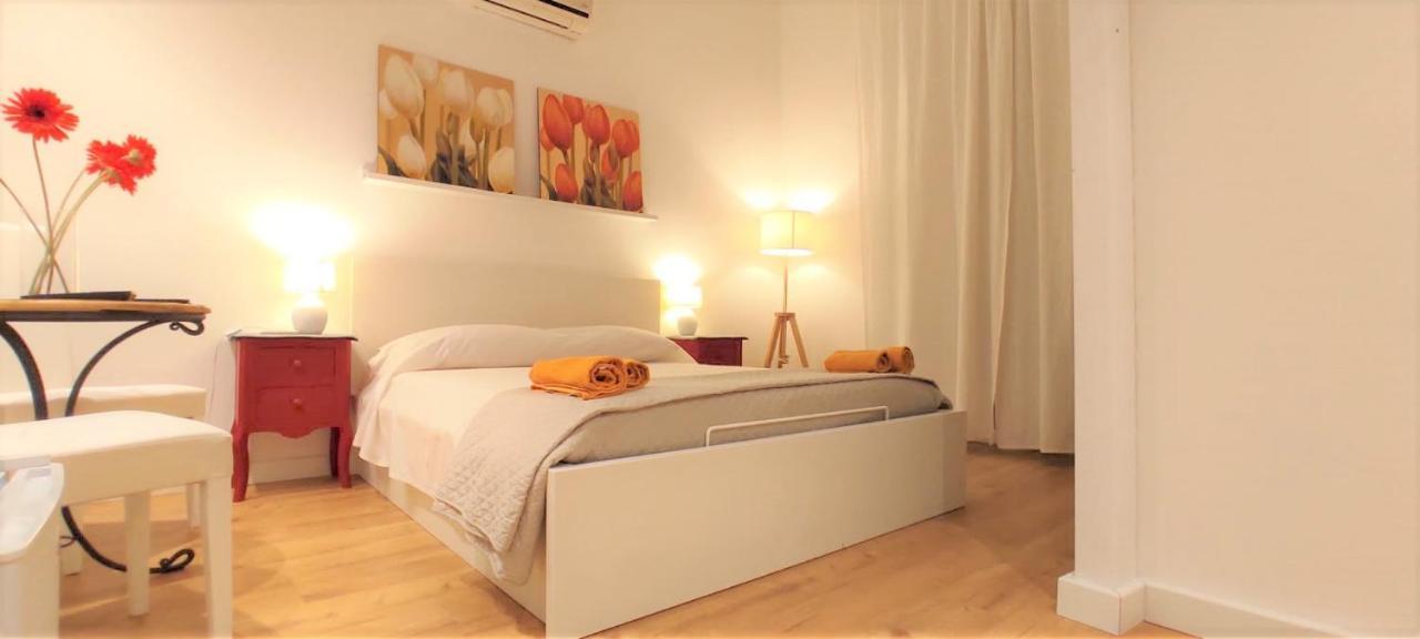 Living Cagliari Bed and Breakfast Εξωτερικό φωτογραφία