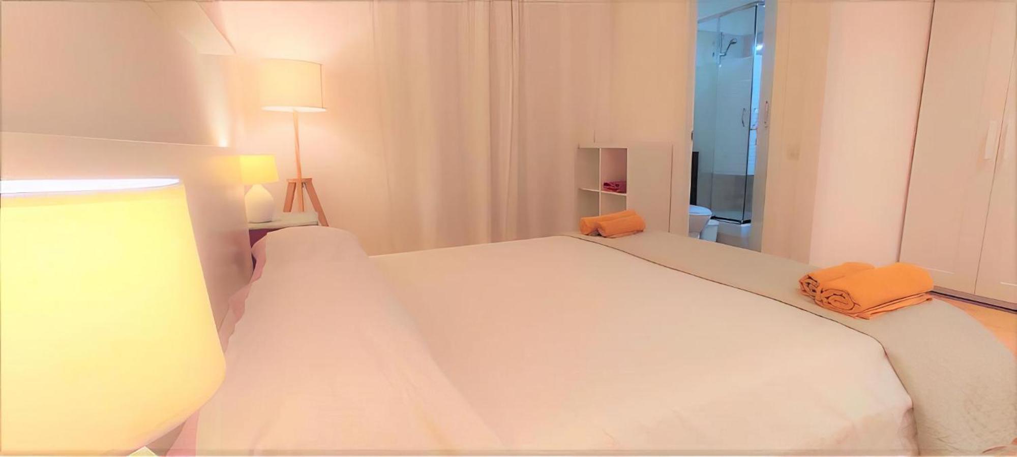 Living Cagliari Bed and Breakfast Εξωτερικό φωτογραφία